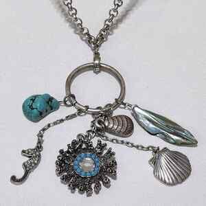 Chico's seahorse,‎ turquoise, and Seashell long pendant necklace